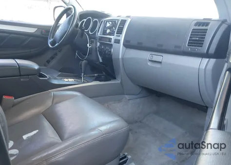 2005 Toyota 4Runner Sr5 V6 z USA, uszkodzony, nr VIN JTEZU14R450045598